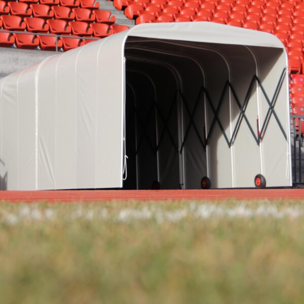 Spielertunnel – Bild 2