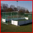 Outdoor Soccer-Court Anlage mit Ballfangnetzen auf Rasen